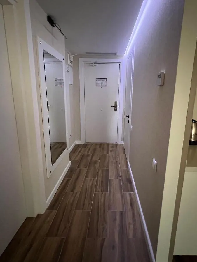Batumi Black Sea Apartment 0*,
