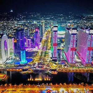 شقة Orbi City - Central, باتومي